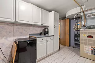 6335 N Karlov Ave, Chicago, IL 60646 - Photo 19