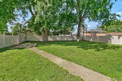 947 E 169th Street, South Holland, IL 60473 - Photo 25