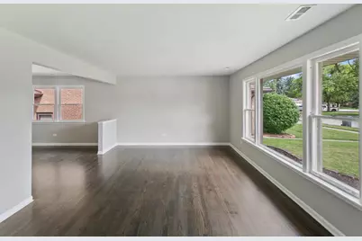 947 E 169th Street, South Holland, IL 60473 - Photo 3