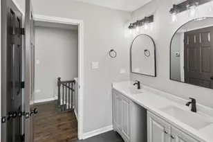 947 E 169th St, South Holland, IL 60473 - Photo 21