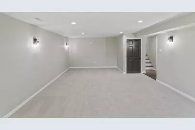 947 E 169th Street, South Holland, IL 60473 - Photo 15