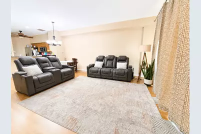 2927 Stonewater Drive #2927, Naperville, IL 60564 - Photo 5