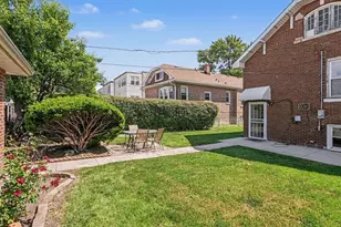 1542 S 60th Ct, Cicero, IL 60804 - Photo 17