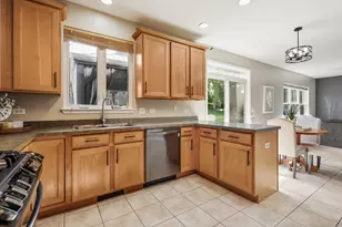 11204 Thrush Creek Dr, Richmond, IL 60071 - Photo 15