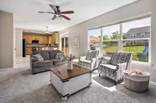 11204 Thrush Creek Dr, Richmond, IL 60071 - Photo 9