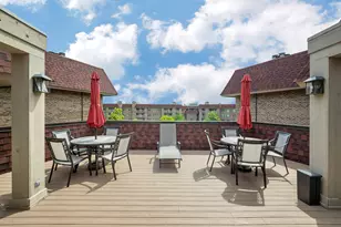 1280 Rudolph Rd, Northbrook, IL 60062 - Photo 17
