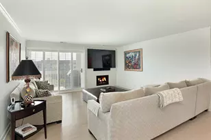 1280 Rudolph Rd, Northbrook, IL 60062 - Photo 5