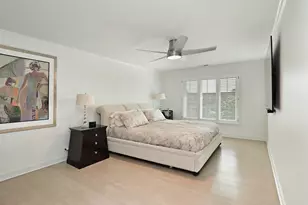 1280 Rudolph Rd, Northbrook, IL 60062 - Photo 9