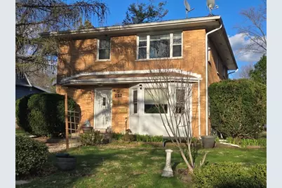 722 N Center Street, Naperville, IL 60563 - Photo 1