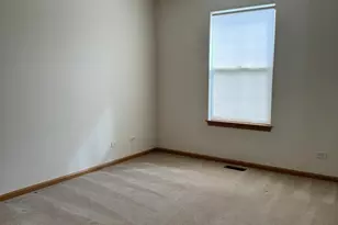 1428 Reserve Ln, Dekalb, IL 60115 - Photo 11