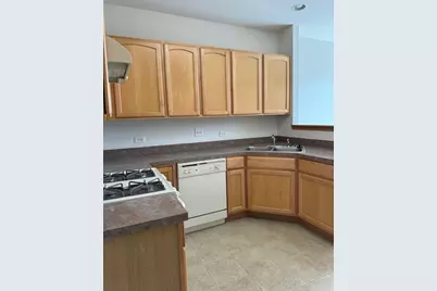 1428 Reserve Lane #4, Dekalb, IL 60115 - Photo 5