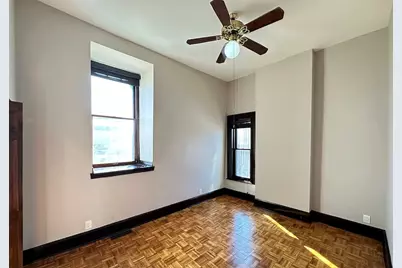 238 S Ashland Avenue, Chicago, IL 60607 - Photo 17