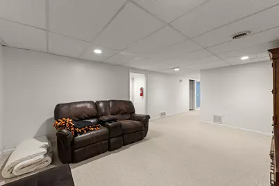 1106 Lyford Lane, Wheaton, IL 60187 - Photo 21