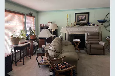 9414 S Bell Avenue, Chicago, IL 60643 - Photo 3