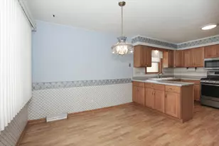 3705 Sarah St, Franklin Park, IL 60131 - Photo 9