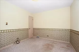 3705 Sarah St, Franklin Park, IL 60131 - Photo 17