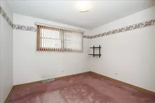 3705 Sarah St, Franklin Park, IL 60131 - Photo 15