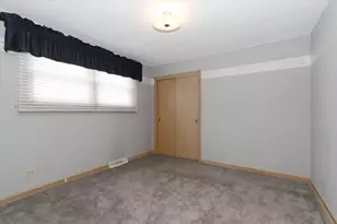 3705 Sarah St, Franklin Park, IL 60131 - Photo 11