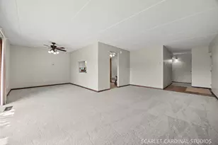 6223 Lake Park Ln, Willowbrook, IL 60527 - Photo 5