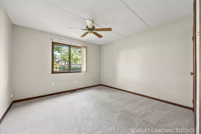 6223 Lake Park Lane #B, Willowbrook, IL 60527 - Photo 7