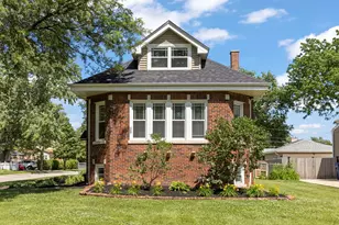 501 S Wisconsin Ave, Villa Park, IL 60181 - Photo 1
