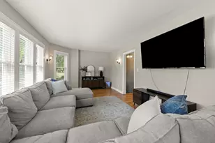 501 S Wisconsin Ave, Villa Park, IL 60181 - Photo 7