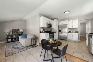 501 S Wisconsin Ave, Villa Park, IL 60181 - Photo 13