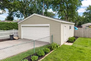 501 S Wisconsin Ave, Villa Park, IL 60181 - Photo 33