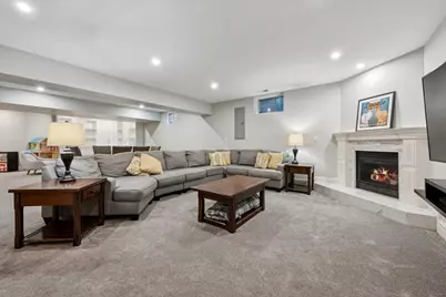 5054 W Berwyn Avenue, Chicago, IL 60630 - Photo 21