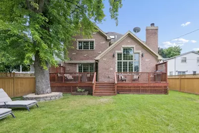 5054 W Berwyn Avenue, Chicago, IL 60630 - Photo 29