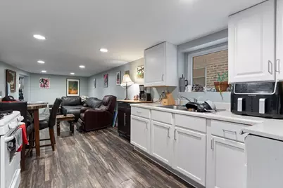 4131 W Nelson Street, Chicago, IL 60641 - Photo 15