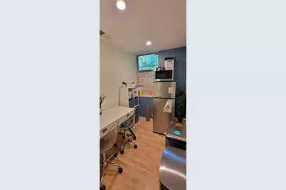 2465 N Halsted Street, Chicago, IL 60614 - Photo 17