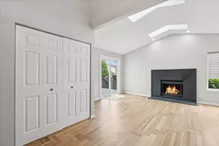 201 Bingham Cir, Mundelein, IL 60060 - Photo 13