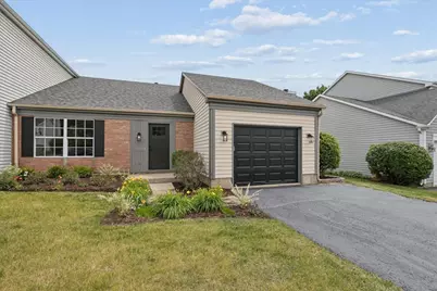201 Bingham Circle, Mundelein, IL 60060 - Photo 1
