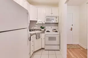 777 N Michigan Ave, Chicago, IL 60611 - Photo 5