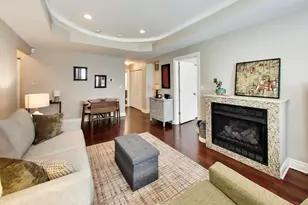 530 W Cornelia Ave, Chicago, IL 60657 - Photo 5