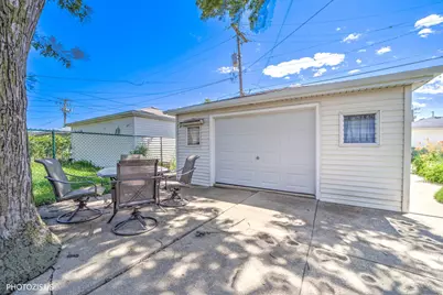 7847 Mason Avenue, Burbank, IL 60459 - Photo 29