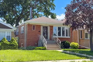 7847 Mason Ave, Burbank, IL 60459 - Photo 1