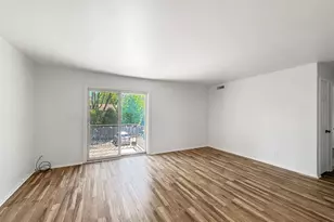 1342 S 14th St, Saint Charles, IL 60174 - Photo 9