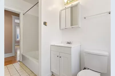 2051 E 72nd Place, Chicago, IL 60649 - Photo 15
