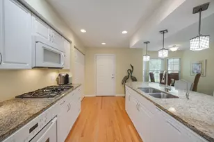 137 Welwyn St, Lake Bluff, IL 60044 - Photo 15