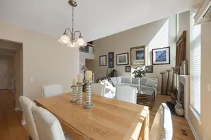 137 Welwyn St, Lake Bluff, IL 60044 - Photo 9