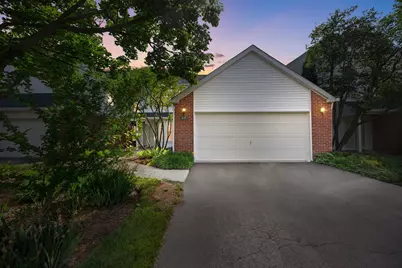 137 Welwyn Street, Lake Bluff, IL 60044 - Photo 3