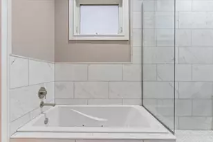 2726 W Cortez Ave, Chicago, IL 60622 - Photo 11