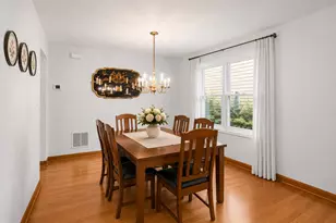 308 Chesapeake Ln, Bloomingdale, IL 60108 - Photo 5
