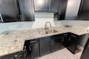 3553 Marseilles Ln, Hazel Crest, IL 60429 - Photo 9