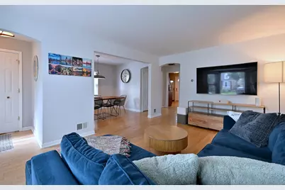 1704 N 74th Avenue, Elmwood Park, IL 60707 - Photo 3