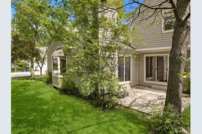 1390 River Oak Drive, Naperville, IL 60565 - Photo 21