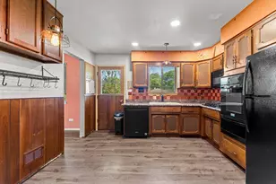 1916 E Yuma Ln, Mount Prospect, IL 60056 - Photo 9