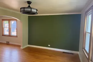 5038 N Mango Ave, Chicago, IL 60630 - Photo 17